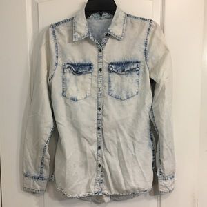 Maurice’s Button Down